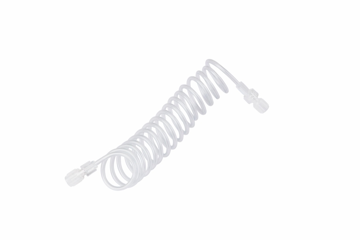 Why Does a Contrast Injector Syringe Leak at the Connection?